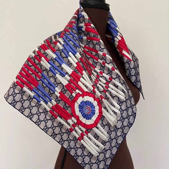 Gucci Scarf Logo GG Print Club WEB Blue Silk Wrap with Gucci Gift Box